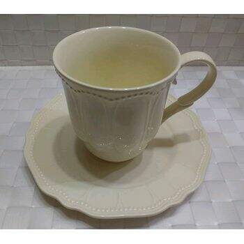 Conjunto Caneca e Prato Cream - Wolff